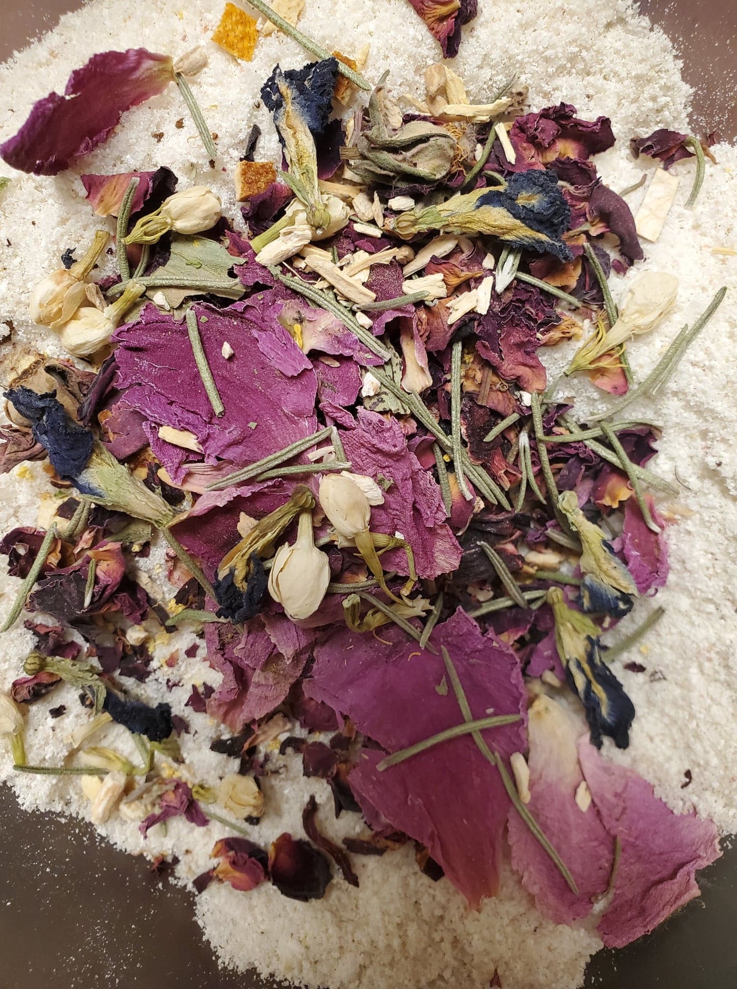 Goddess Emergence - Floral Bath Soak (16oz)