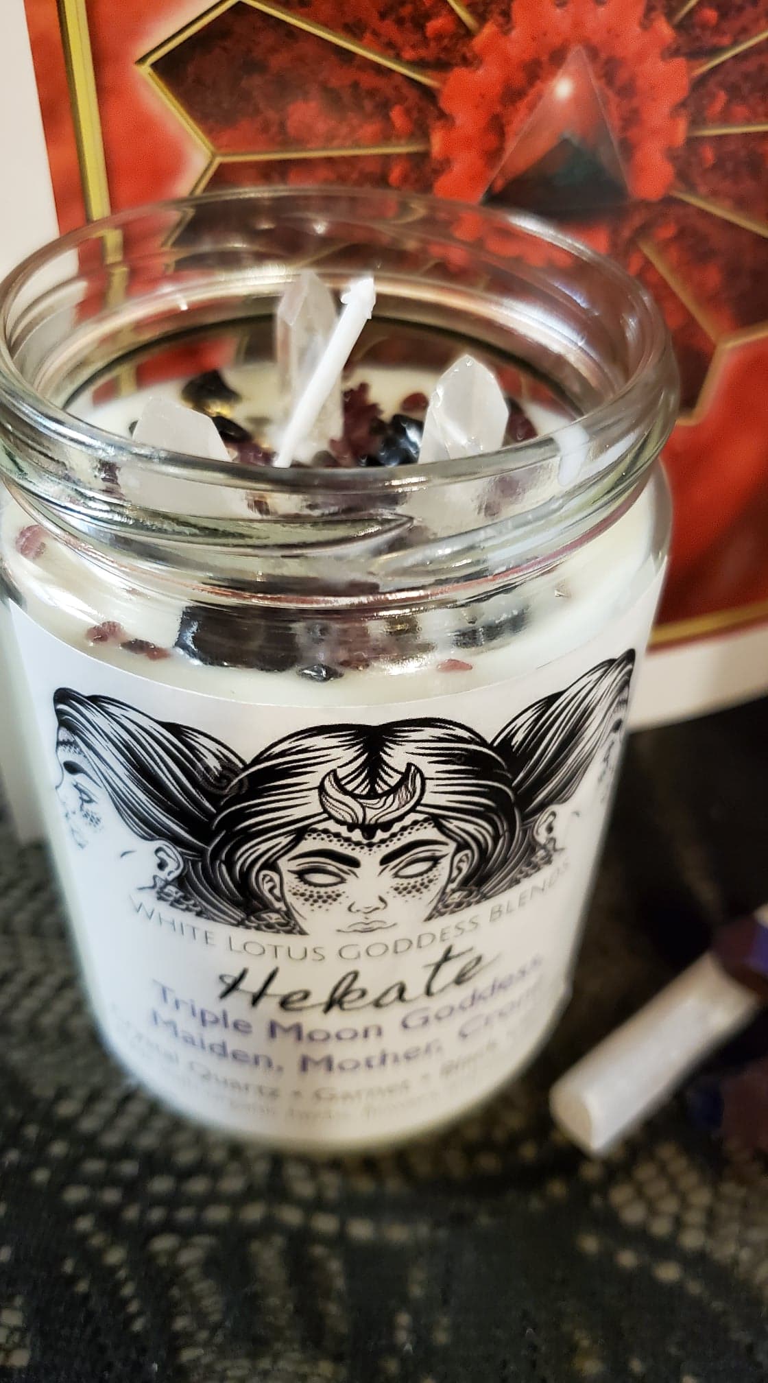 Hekate - Goddess Candle (12oz)